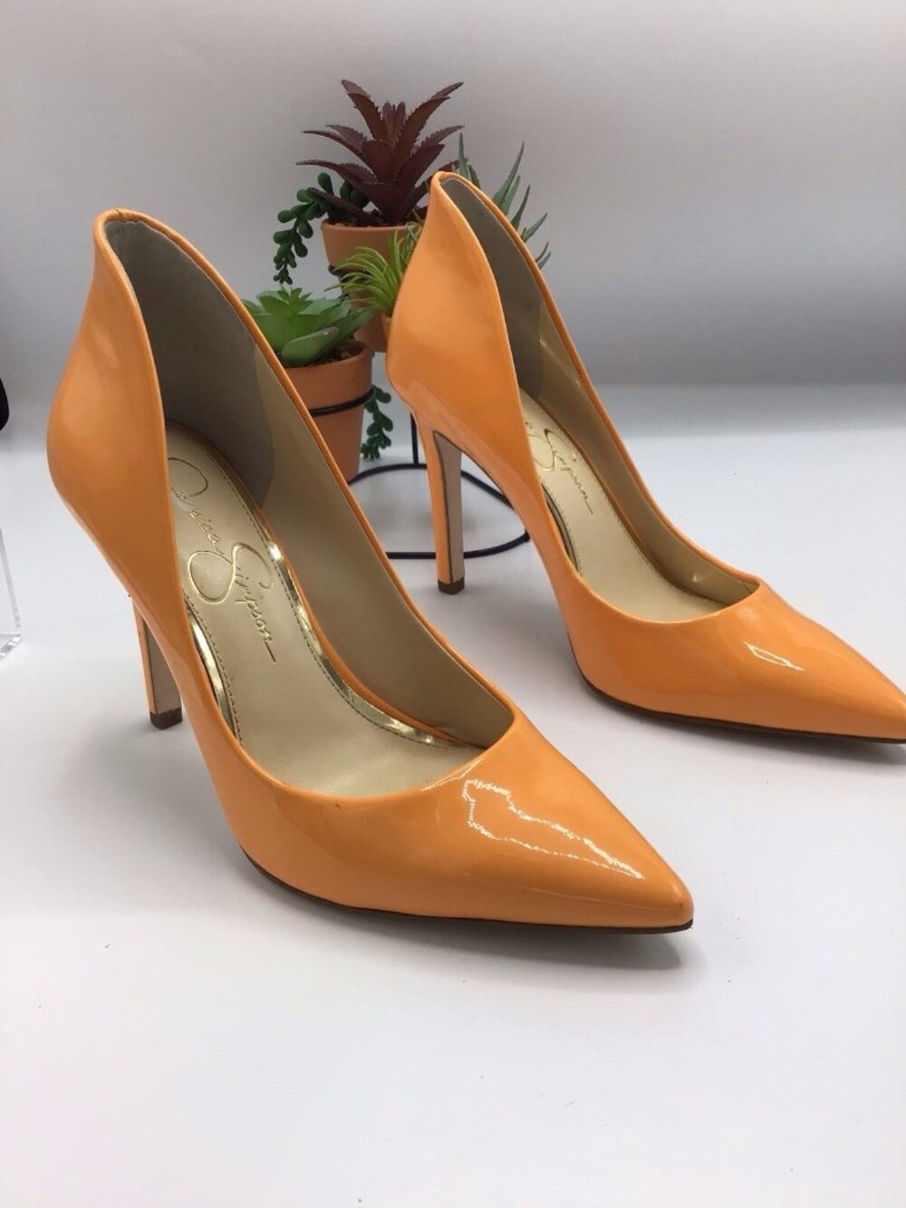 Jessica Simpson Women’s US 6.5  Cambredge Pointed Toe Pump Mango Sorbet 4.5” Hee